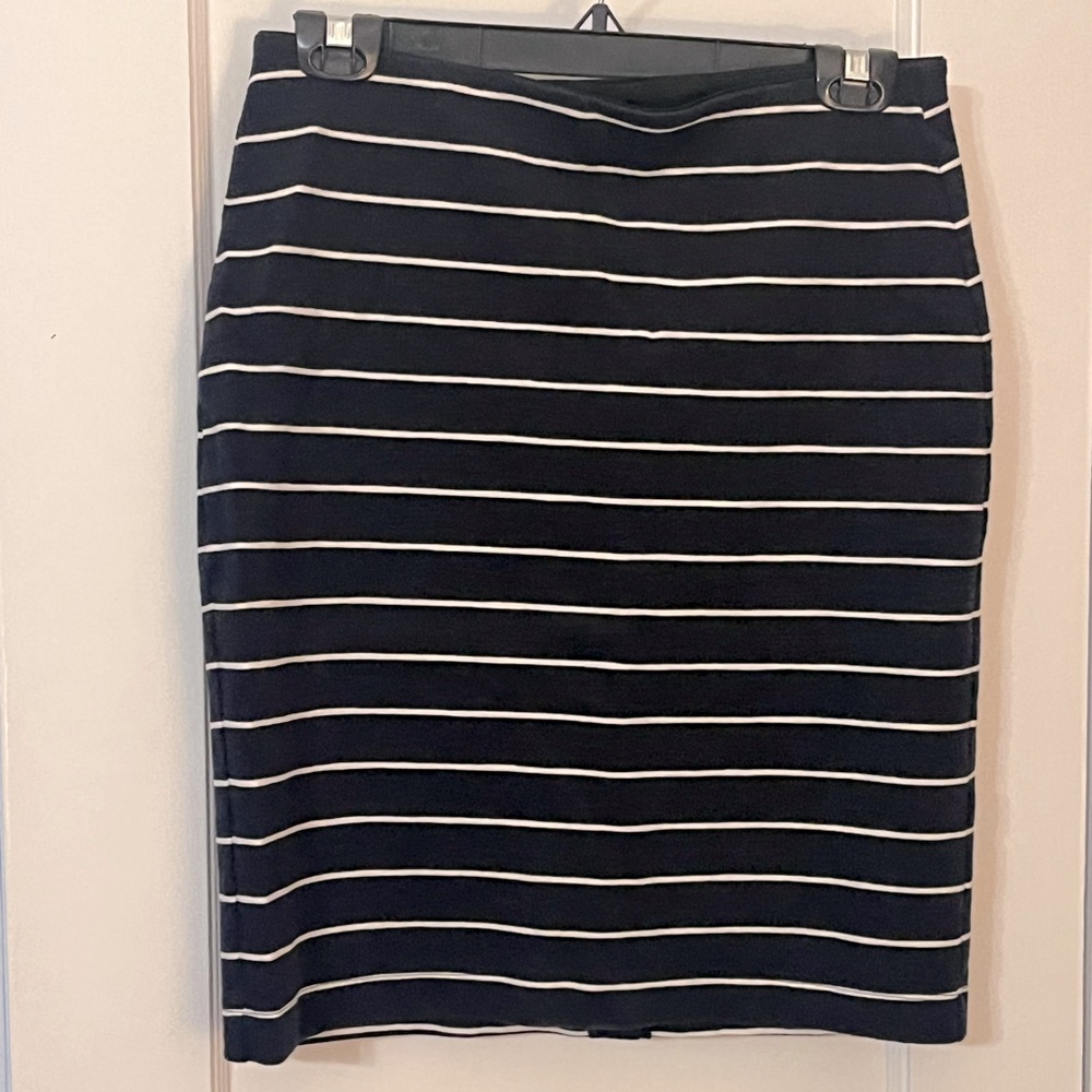 Banana Republic Blue Pencil Skirt Knee-Length Casual